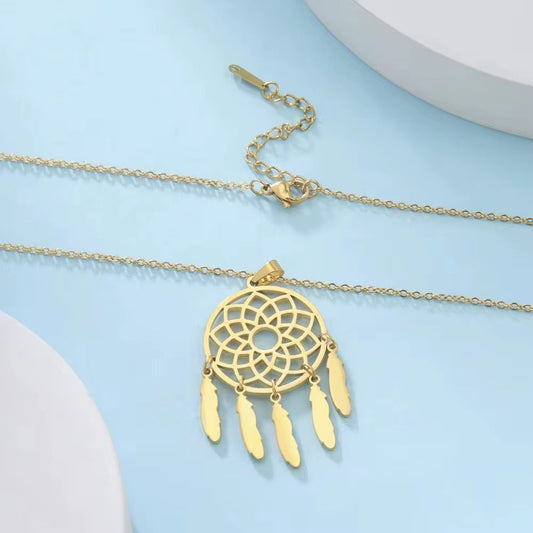 Dreamcatcher Necklace | Available in Gold or Silver Finish